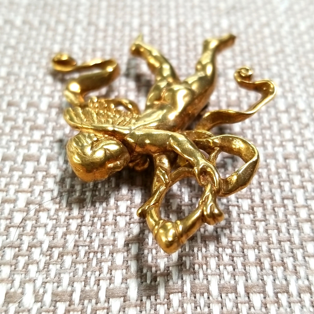 MMA RARE! 1982 Cherub Winged Angel Victorian Revival Gold-plated Brooch - Picture 5 of 11